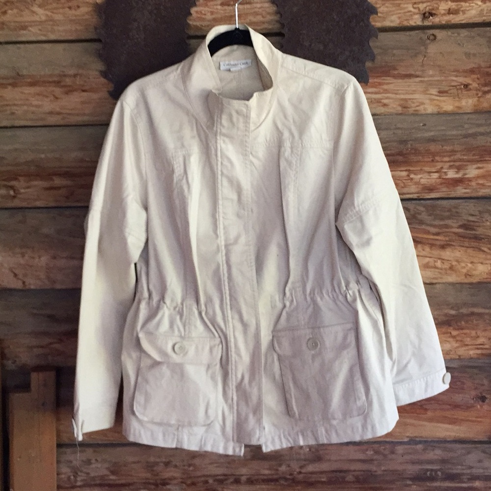 Coldwater Creek Beige desert trench.